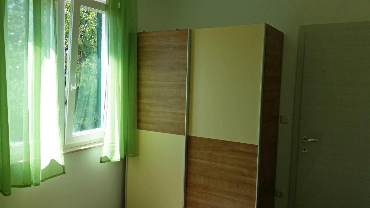Apartments J&K Poljica  Экстерьер фото